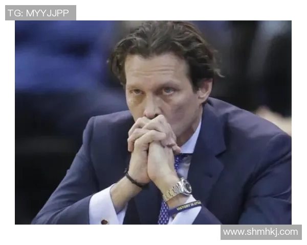 爵士主帅斯奈德赢得700场胜利：战术大师的崛起之路