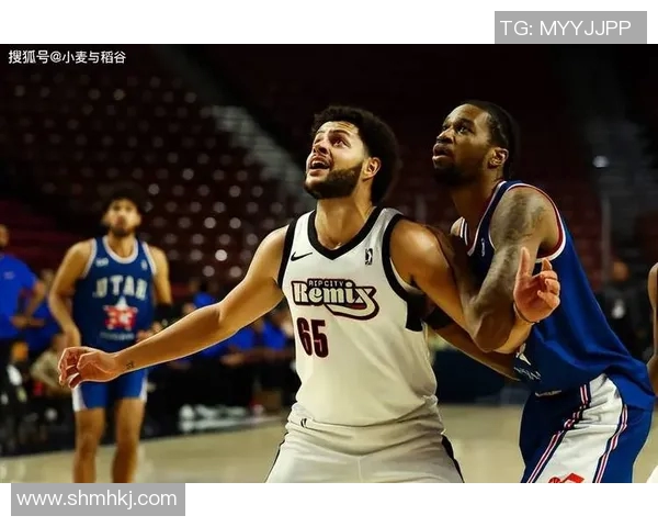 开拓者宣布签下自由球员，有望增强内线实力