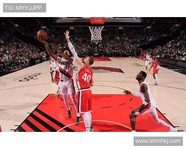 快船大胜开拓者,继续领跑西部 快船大胜开拓者,继续领跑西部