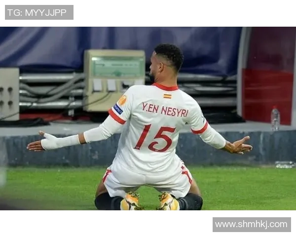 塞维利亚官宣与劳尔-德-托马斯签下两年合同：球队未来的全新利器