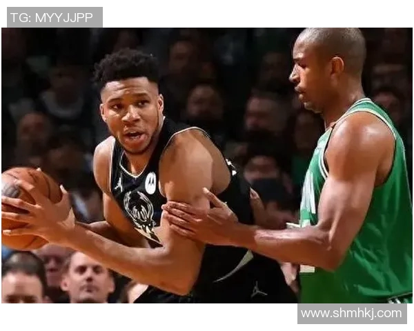 雄鹿大胜绿军，蝉联东部榜首——全员齐心，打造无敌之师