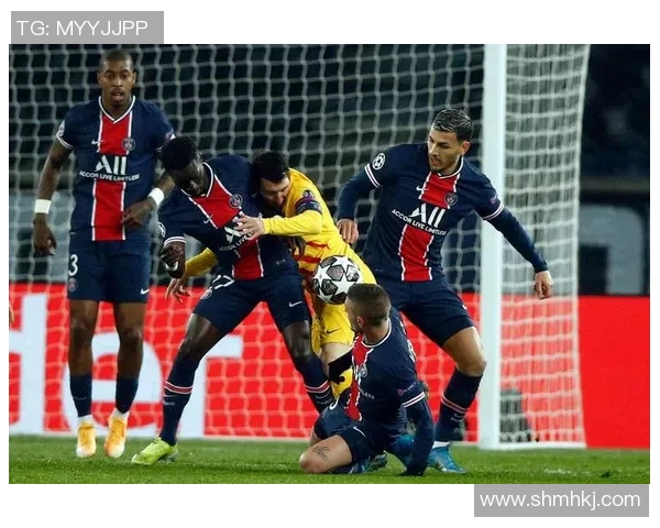 直接出场！梅西带领巴黎圣日耳曼重回欧冠巅峰