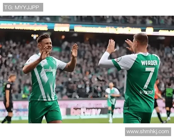 德甲球队横扫欧冠赛场,国内强队不敌德甲势力 德甲球队横扫欧冠赛场,国内强队不敌德甲势力